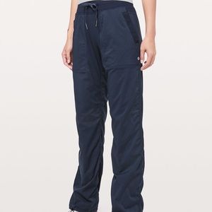 Lululemon teal dance studio pant size 4